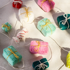 Felt Package Presents Garland
