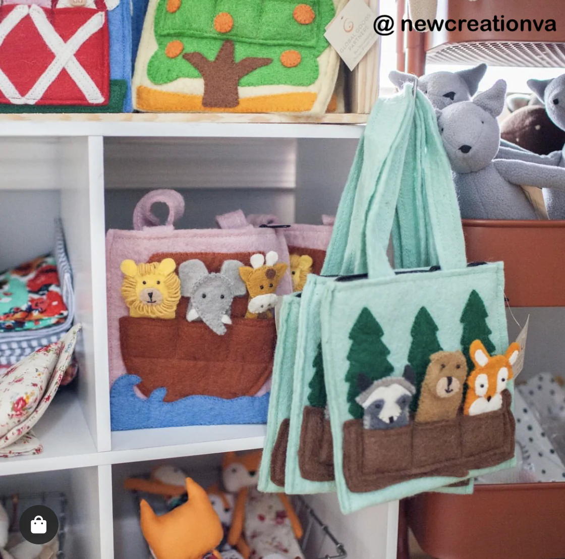 Noah's Felt Puppet Bag